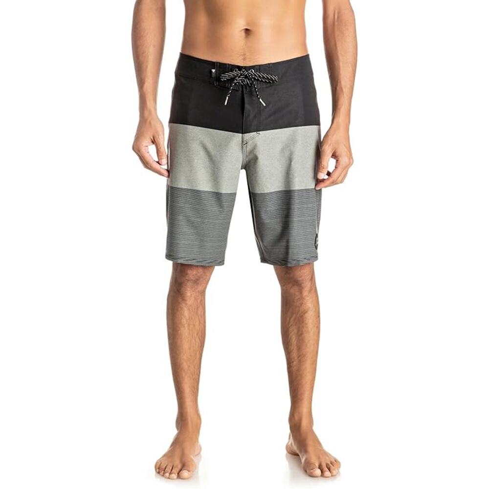 NWT! Quiksilver Mens Islatodos Vee 20 Boardshort 34 Black